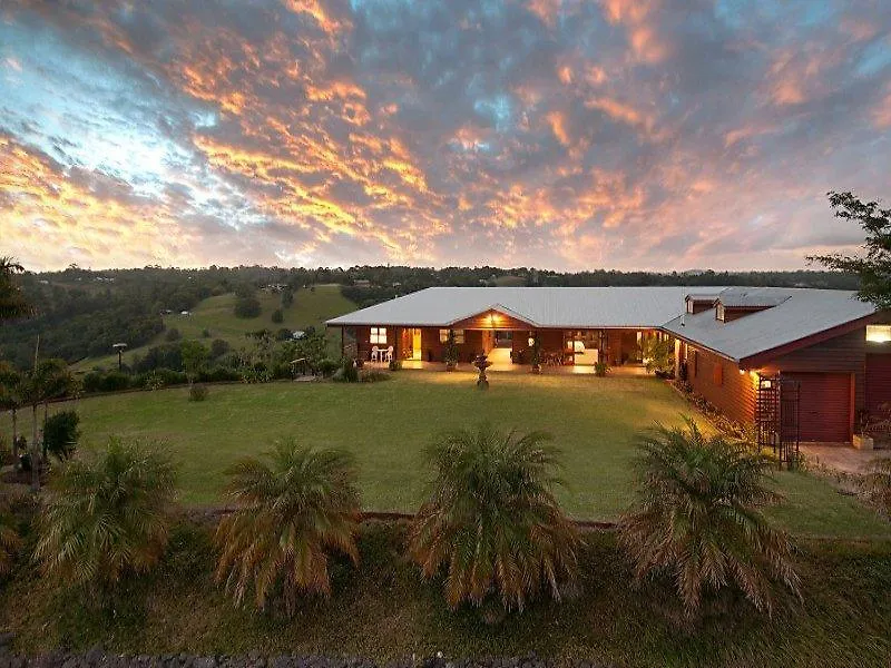 Swallows Rest Luxury B&B Maleny